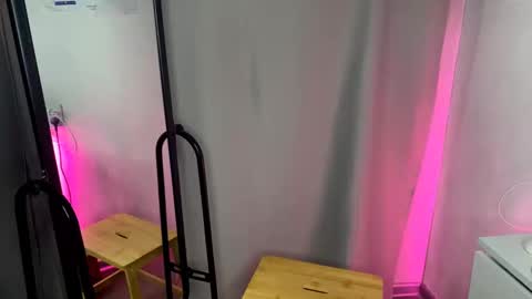 Snapshot of lindseytammo chatting on 24, 10, 2025 Kate online show from 24, 10, 2025