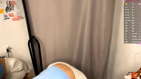 Snapshot of lindseytammo chatting on 14, 11, 2025 Kate online show from 14, 11, 2025