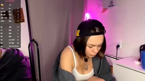 Snapshot of lindseytammo chatting on 14, 12, 2025 Kate online show from 14, 12, 2025