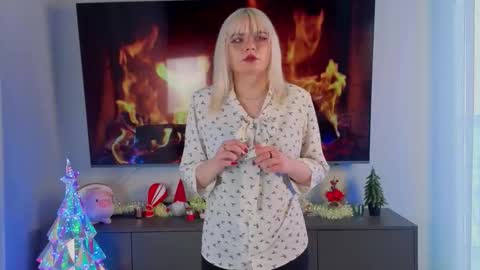 Chloe online show from 7, 2, 2026