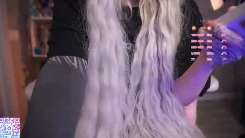 Snapshot of liniq chatting on 10, 2, 2026 Lina online show from 10, 2, 2026