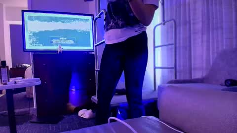 linuxgirlsudosu online show from 5, 5, 2026
