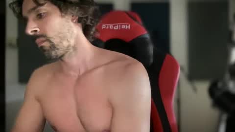 Snapshot of lion_hotty chatting on 3, 10, 2025 lion_hotty online show from 3, 10, 2025