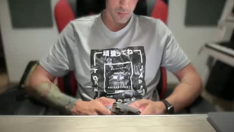 Snapshot of lion_hotty chatting on 13, 10, 2025 lion_hotty online show from 13, 10, 2025