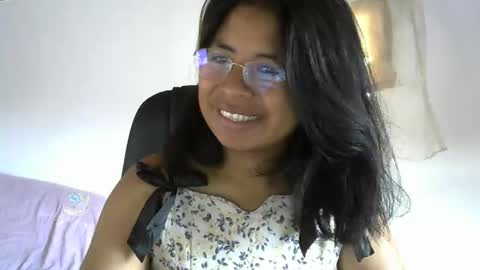 Snapshot of liora_selene chatting on 3, 3, 2026 liora online show from 3, 3, 2026