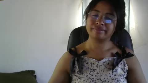 Snapshot of liora_selene chatting on 26, 3, 2026 liora online show from 26, 3, 2026