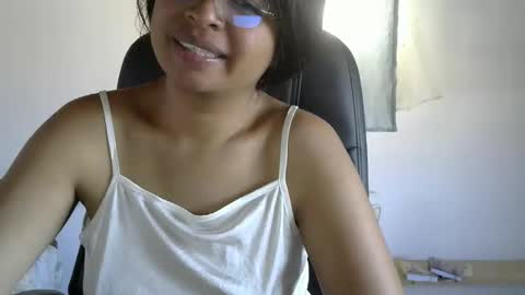 liora online show from 29, 4, 2026