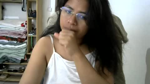 liora online show from 15, 6, 2026