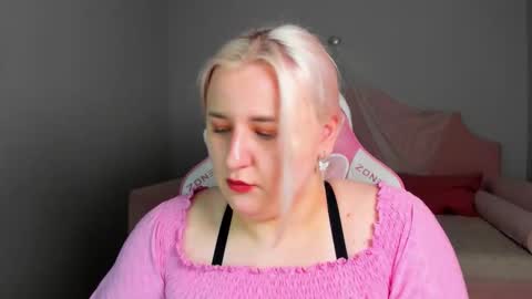 LioraArdyn online show from 22, 3, 2026