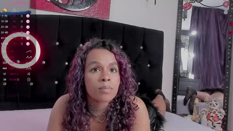 Snapshot of lips_sarasofia chatting on 18, 10, 2025 lips_sarasofia online show from 18, 10, 2025