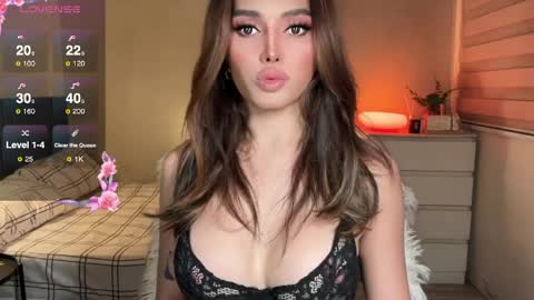 Oh my Amber online show from 10, 4, 2026