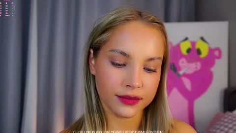 Snapshot of lipswithsmileonthem chatting on 16, 11, 2025 Amelia online show from 16, 11, 2025