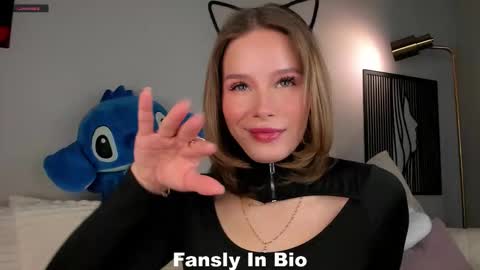 Lina online show from 19, 10, 2025