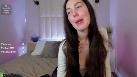 Lira revery online show from 3, 2, 2026