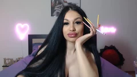 Lisa online show from 5, 2, 2025