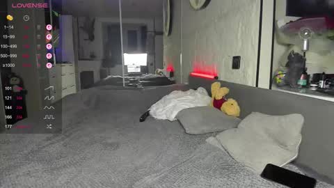 Snapshot of lisa__fox chatting on 11, 10, 2025 Lisa online show from 11, 10, 2025