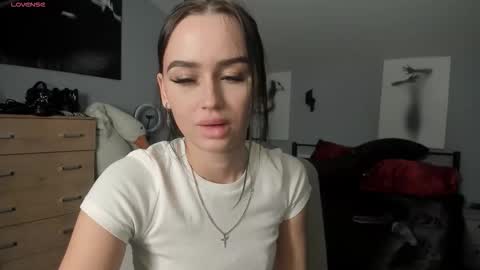 Snapshot of lisa__johnson chatting on 31, 10, 2025 lisa__johnson online show from 31, 10, 2025