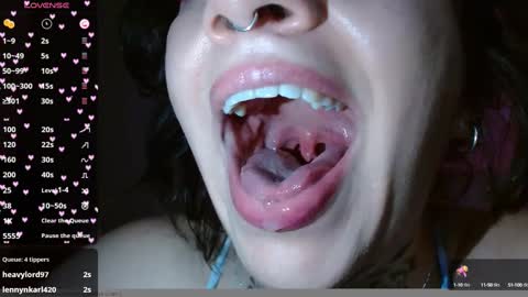 Snapshot of lisa_avila_ chatting on 8, 1, 2025 Lisa online show from 8, 1, 2025