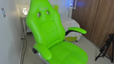 Snapshot of lisa_gerrard_ chatting on 7, 2, 2025 Lisa  online show from 7, 2, 2025