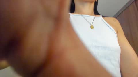 Snapshot of lisa_gerrard_ chatting on 10, 2, 2025 Lisa  online show from 10, 2, 2025