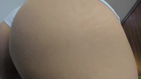 Snapshot of lisa_gerrard_ chatting on 19, 2, 2025 Lisa  online show from 19, 2, 2025