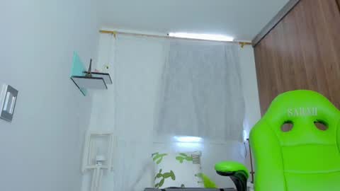 Snapshot of lisa_gerrard_ chatting on 26, 2, 2025 Lisa  online show from 26, 2, 2025