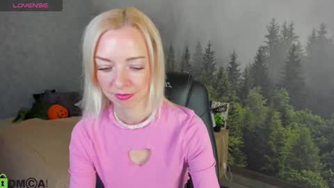 Lisa online show from 28, 10, 2025