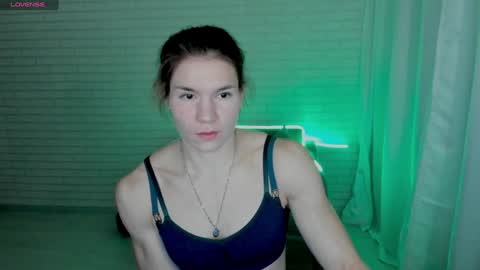 Snapshot of lisa_ree_ chatting on 19, 12, 2024 lisa online show from 19, 12, 2024
