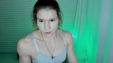 Snapshot of lisa_ree_ chatting on 23, 1, 2025 lisa online show from 23, 1, 2025