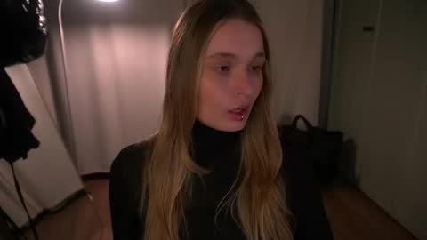 Elisabeth or Lisa online show from 3, 5, 2026
