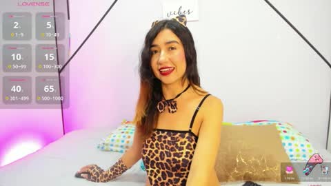 lisa white  online show from 21, 11, 2025