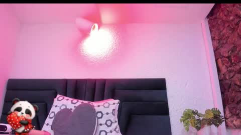 lisa white  online show from 16, 2, 2026