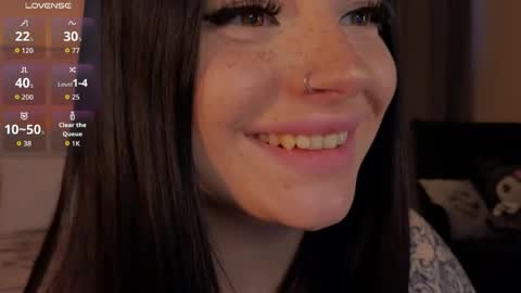 Snapshot of lisaaaliss chatting on 22, 4, 2026 lisaaaliss online show from 22, 4, 2026