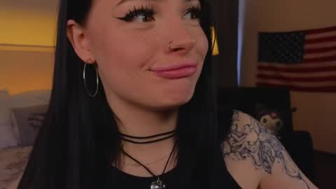 Snapshot of lisaaaliss chatting on 20, 5, 2026 lisaaaliss online show from 20, 5, 2026