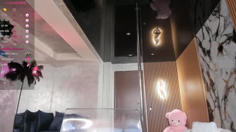 Snapshot of lisaakira chatting on 18, 3, 2026 onlyfans-lisaakira instagram-lisaakira9 twitter-lisaakira4 online show from 18, 3, 2026