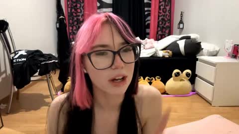 Aileen online show from 28, 4, 2026
