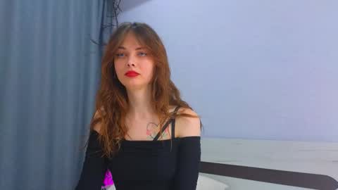 Snapshot of lisadrako chatting on 17, 9, 2025 LisaDrako online show from 17, 9, 2025