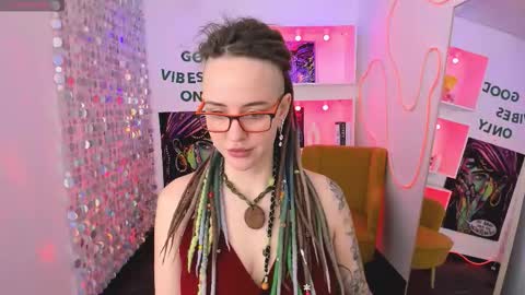 Snapshot of lisafoxy_y chatting on 6, 3, 2026 Lisa online show from 6, 3, 2026