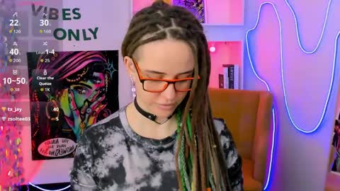 Snapshot of lisafoxy_y chatting on 21, 3, 2026 Lisa online show from 21, 3, 2026