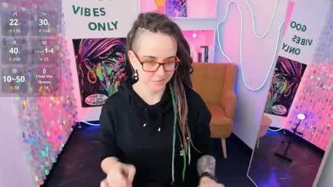 Snapshot of lisafoxy_y chatting on 13, 4, 2026 Lisa online show from 13, 4, 2026