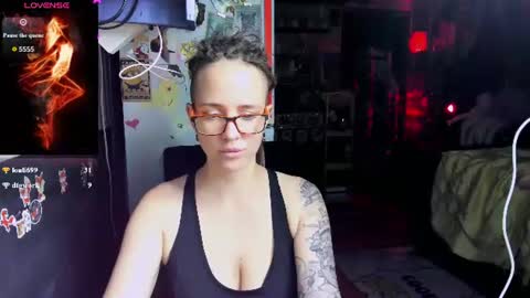 Snapshot of lisafoxy_y chatting on 20, 6, 2026 Lisa online show from 20, 6, 2026