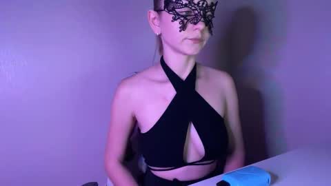 Lisa online show from 13, 9, 2025