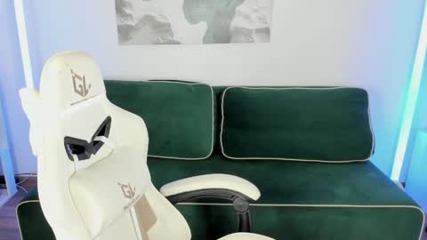 Snapshot of lisahille chatting on 29, 4, 2026 Lisa online show from 29, 4, 2026