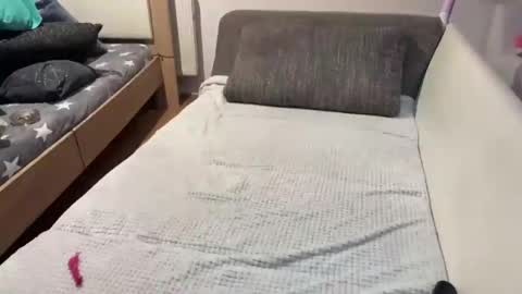 Snapshot of lisaloch666 chatting on 15, 4, 2026 cristin online show from 15, 4, 2026