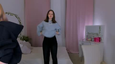 Lisa blonde  Alisa brunette online show from 12, 4, 2026