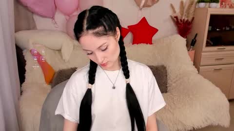 Lisa Moore online show from 13, 2, 2026