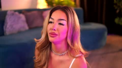 LisetteLuxe online show from 26, 4, 2026