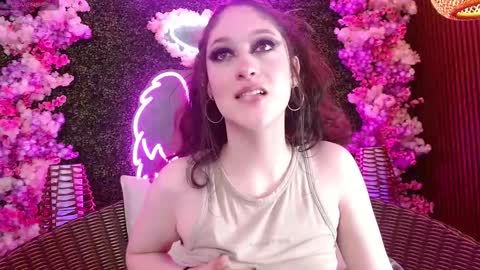 April online show from 3, 2, 2026