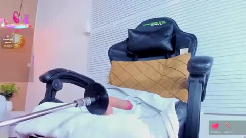 Snapshot of lissa_jhonsoon chatting on 6, 6, 2026 L I S S A online show from 6, 6, 2026