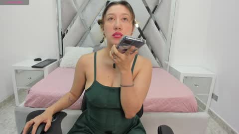 Lissa Kim online show from 20, 12, 2024